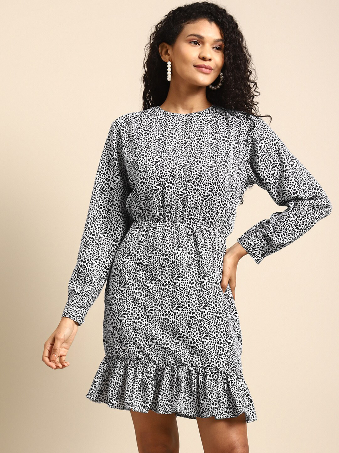 DODO & MOA Printed Crepe Boat Neck Cuffed Sleeves Sheath Dress
