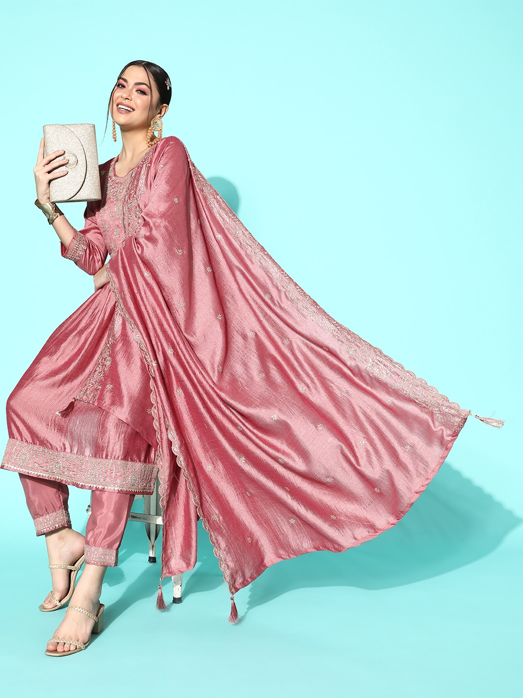 Sangria Women Pink Ethnic Motifs Embroidered Sequinned Kurta With Trousers & Dupatta - Kurta Sets for Women 22231434 | Myntra