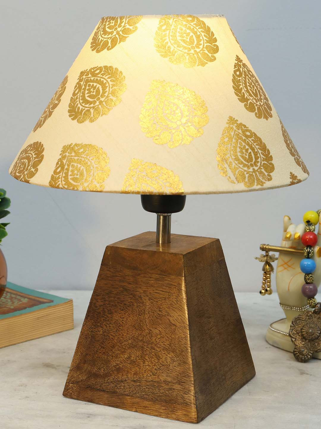 Homesake Beige & Gold-Toned Printed Fabric Shade With Pyramid Shaped Wooden Base Table Lamp