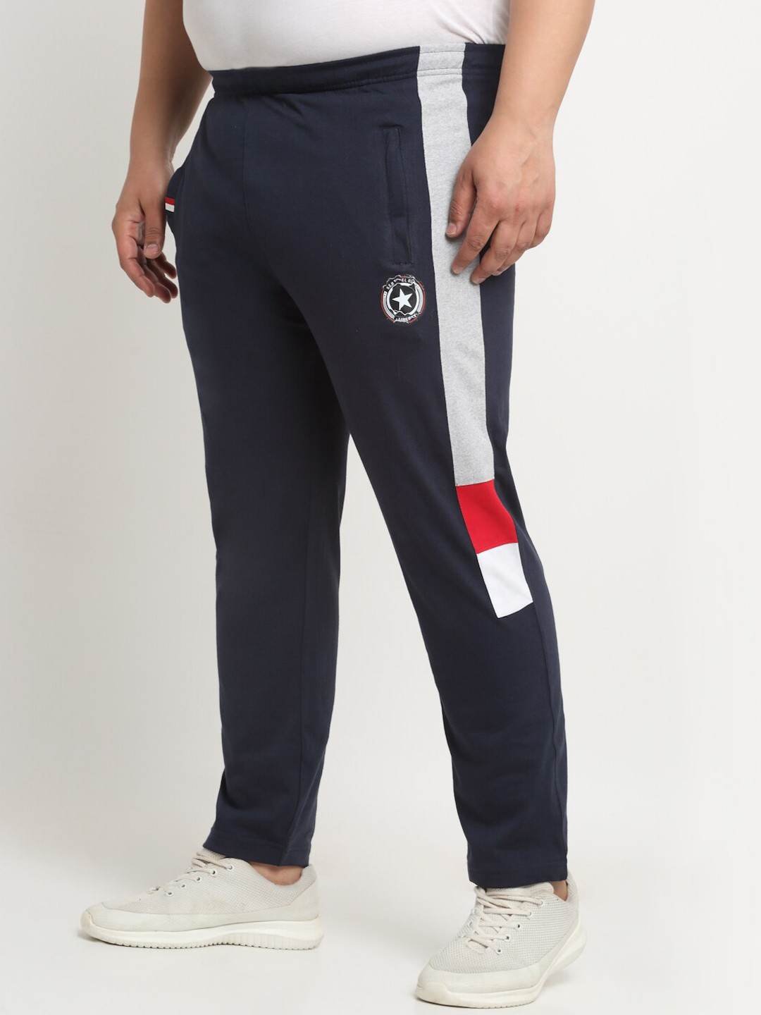 plusS Men Plus Size Side Panel Detail Straight Fit Cotton Track Pants