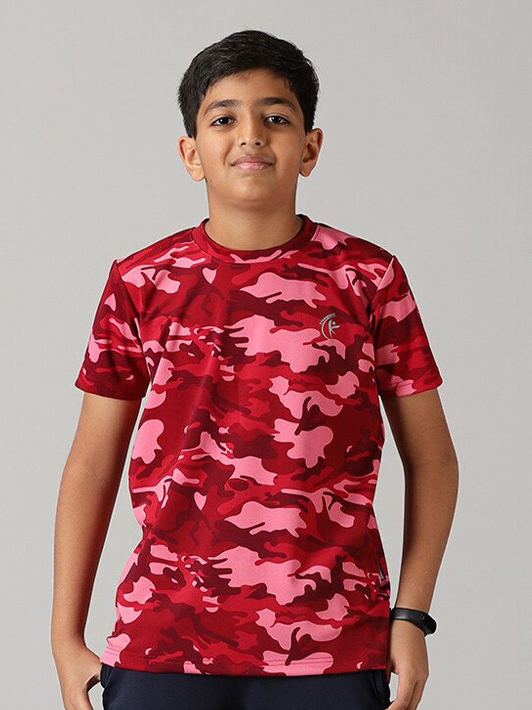 KiddoPanti Boys Camouflage Printed T-shirt