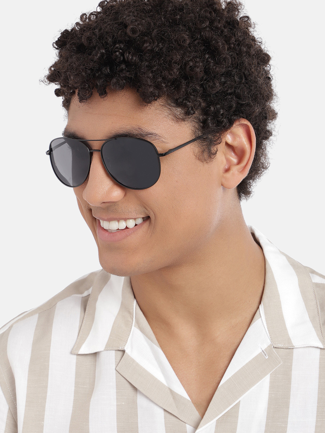 Carlton London Men Aviator Sunglasses with UV Protected Lens CLSM210