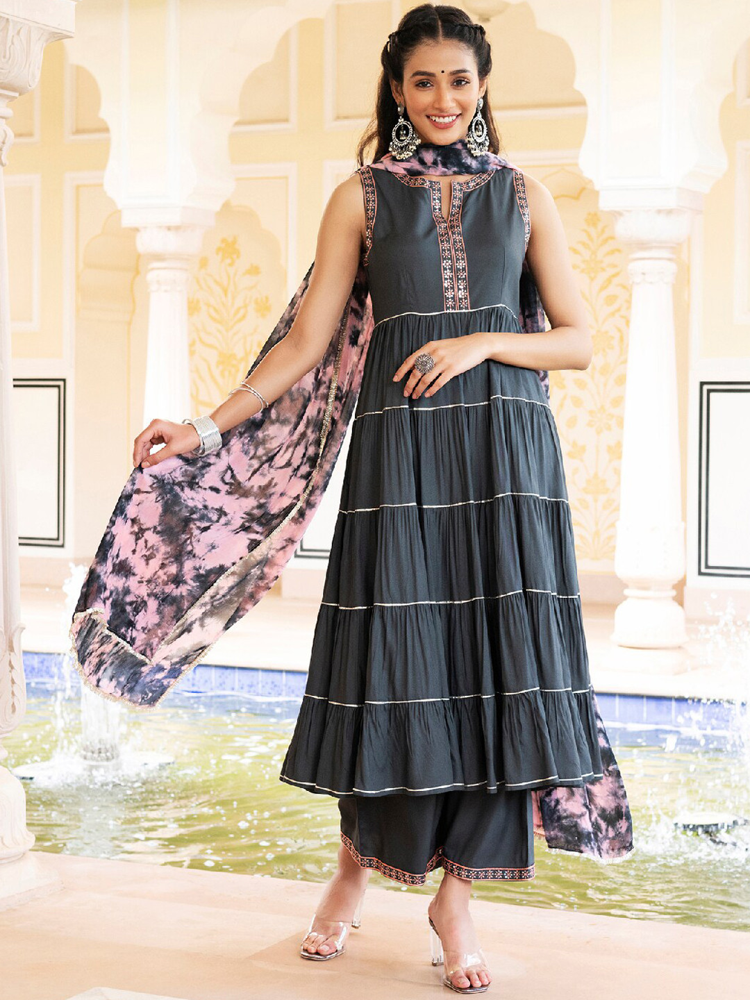 EverBloom Tiered Thread Work Kurta With Palazzos & Dupatta