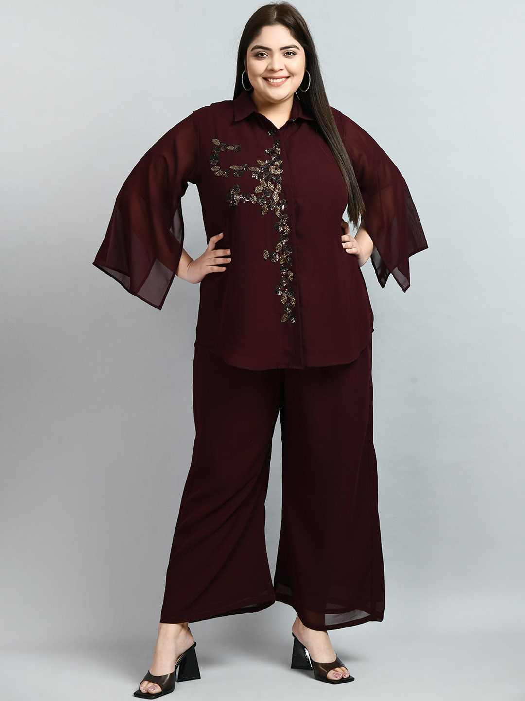 PrettyPlus by Desinoor.com Plus Size Embellished Tunic with Palazzos Set