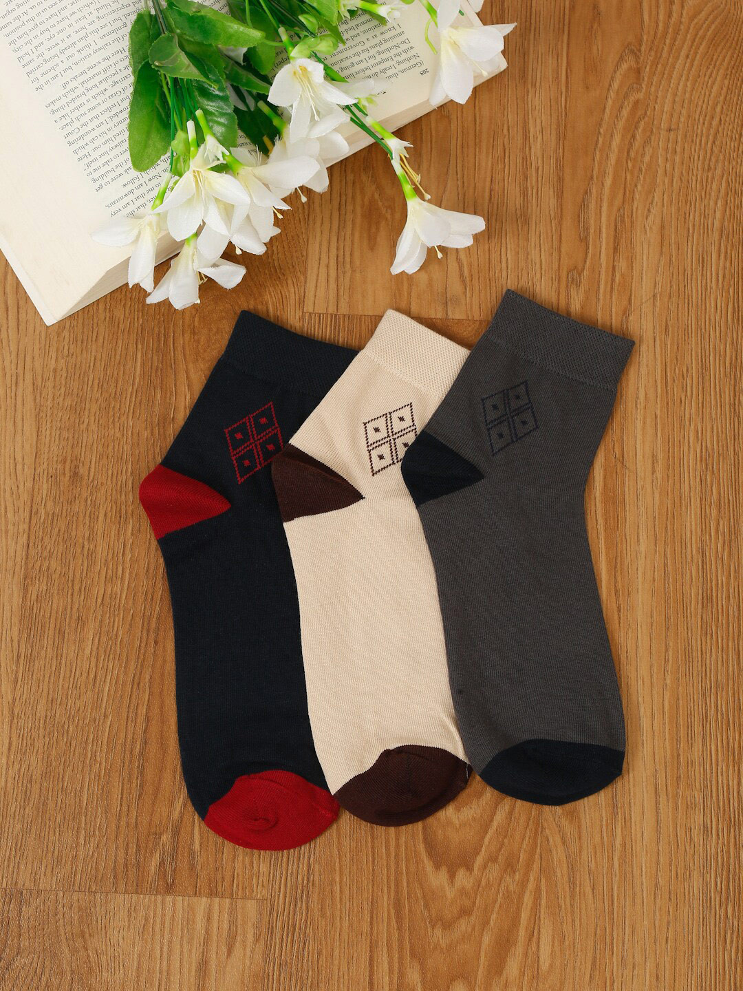 MUTAQINOTI Men Pack Of 3 Patterned Antimicrobial Ankle-Length Socks