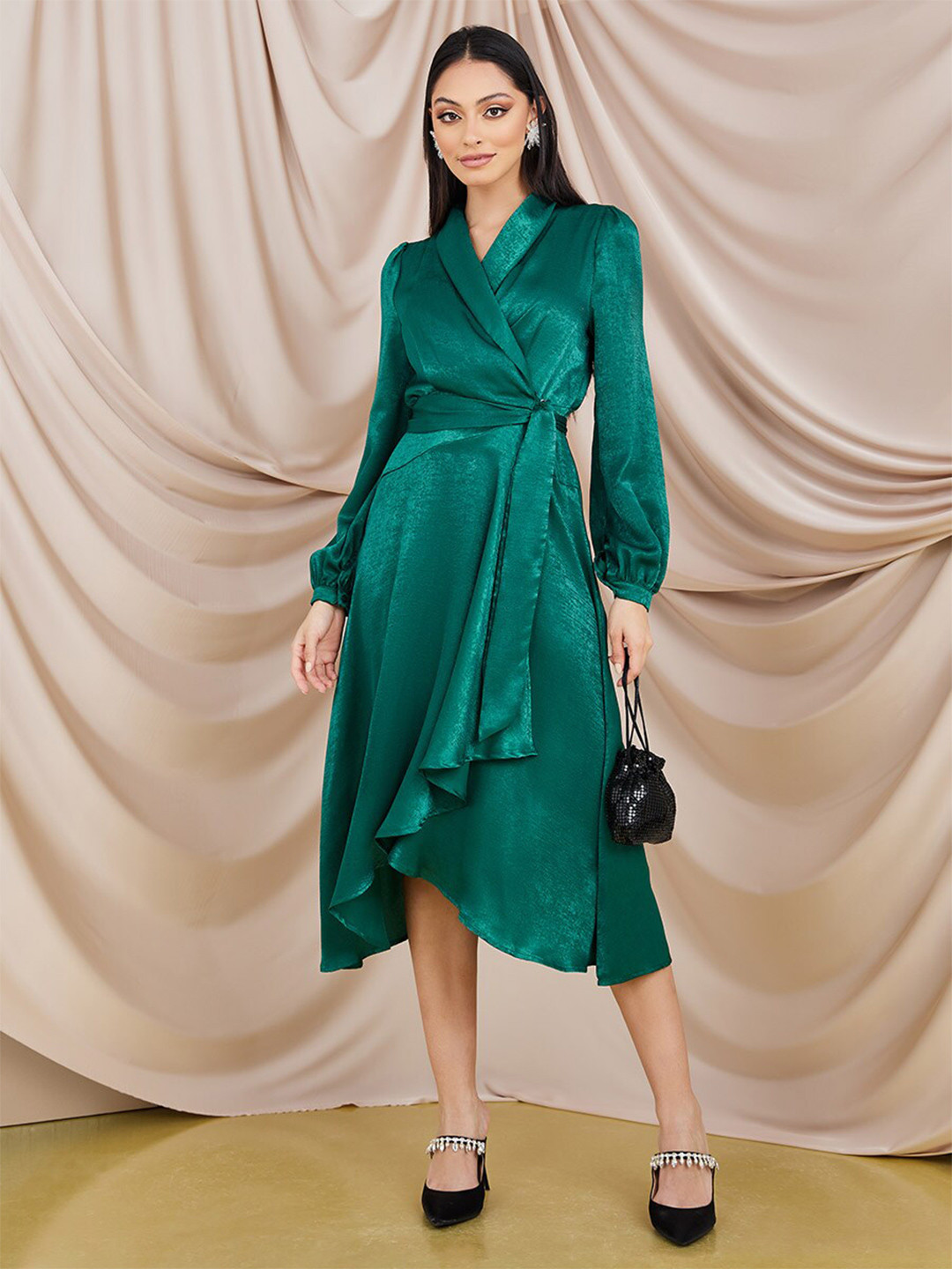 Styli Green V-Neck Puff Sleeves Wrap Dress
