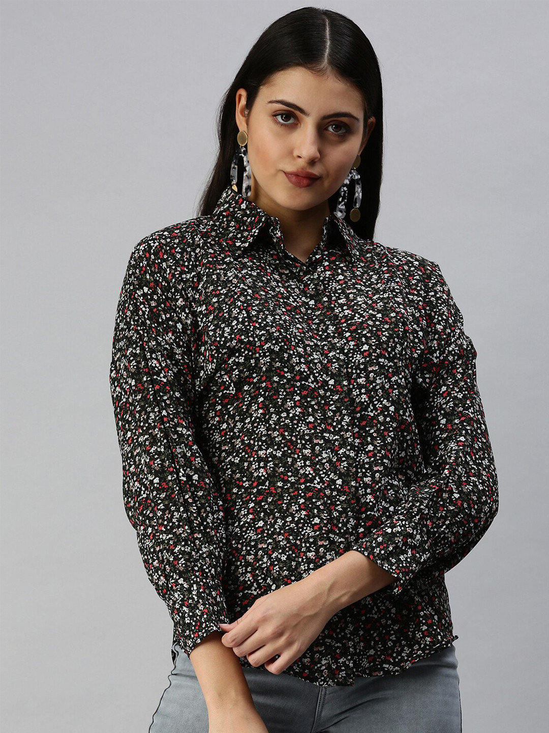 SHOWOFF Regular Fit Floral Printed Casual Shirt