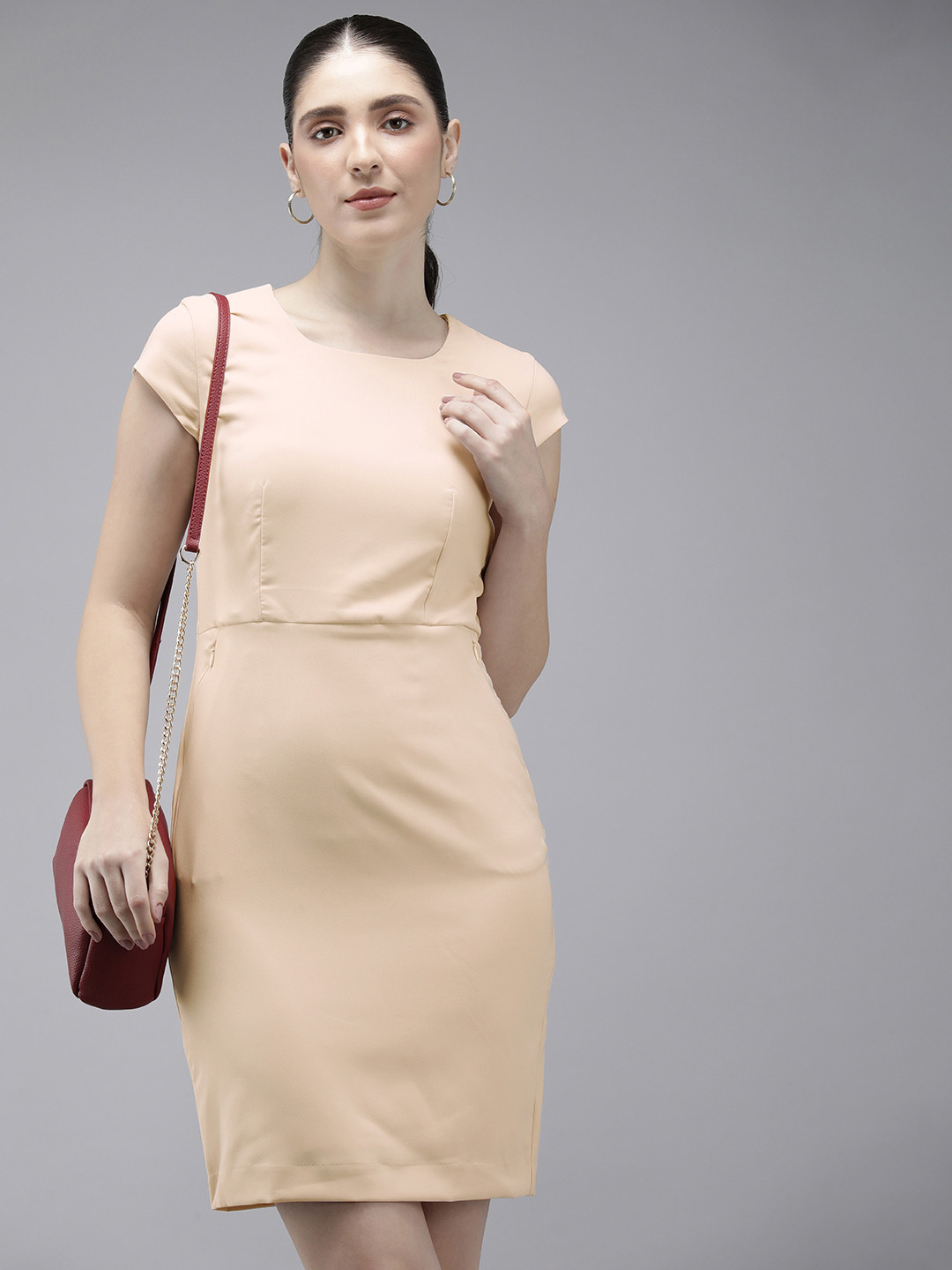 Van Heusen Woman Solid Cap Sleeves Sheath Dress