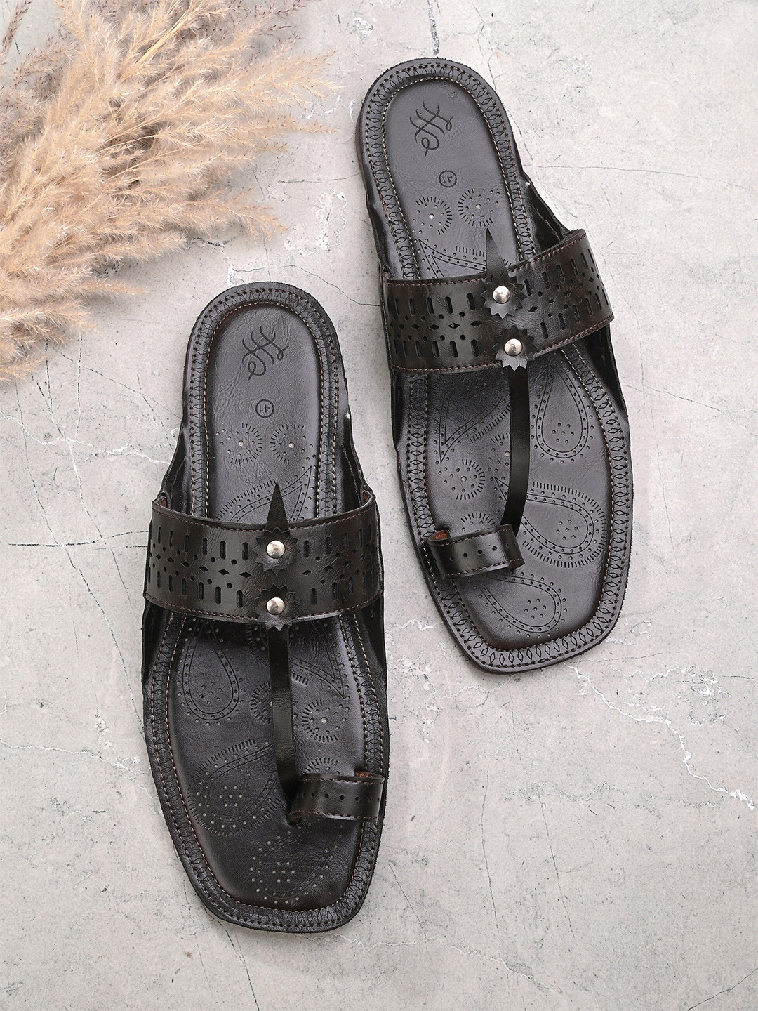 House of Pataudi Men Laser Cuts Ethnic Comfort Sandals