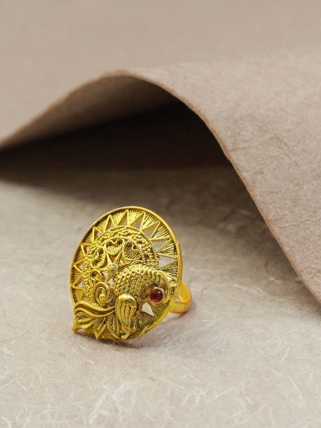 SAIYONI Gold-Plated Stone-Studded Adjustable Finger Ring