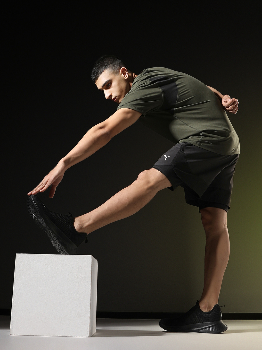 Puma Men Melanite Slip on Sneakers