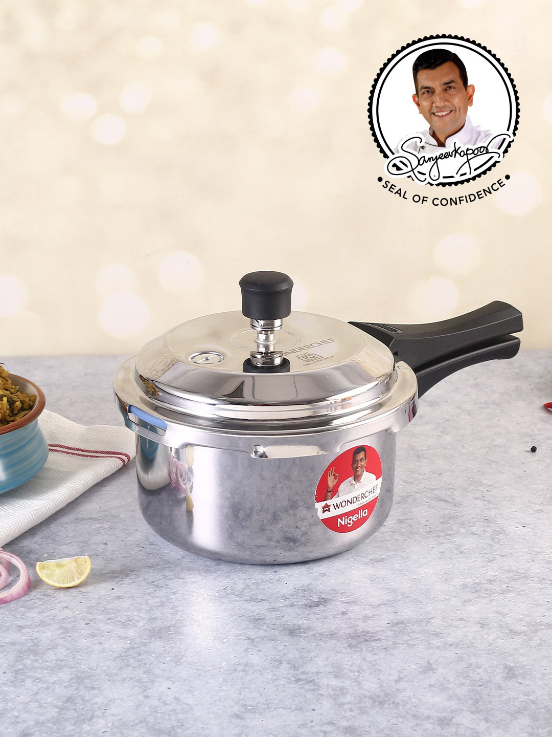 Wonderchef Nigella Silver Stainless Steel Dishwasher Safe Induction Outer Lid Ceramic Pressure Cooker-3 L