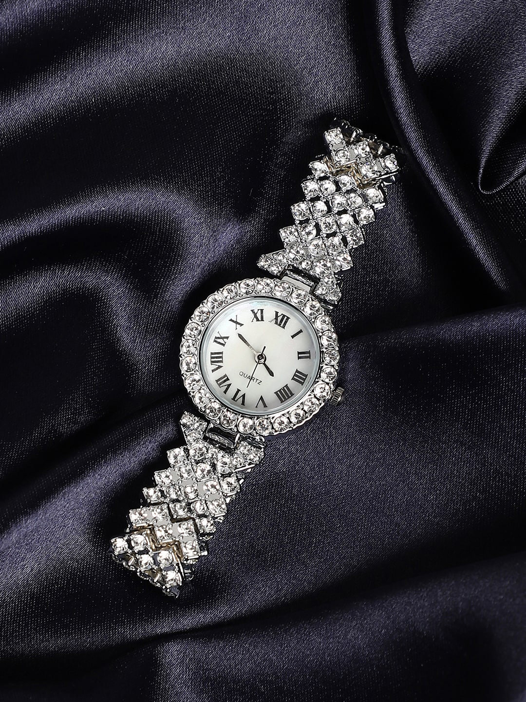 HAUTE SAUCE Women Bracelet Style Straps Analogue Watch SS23_HSWC1096