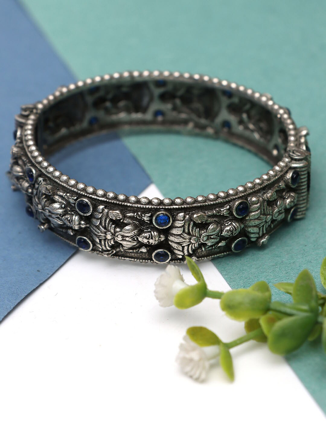 Ozanoo Women Silver-Plated Temple Kada Bracelet