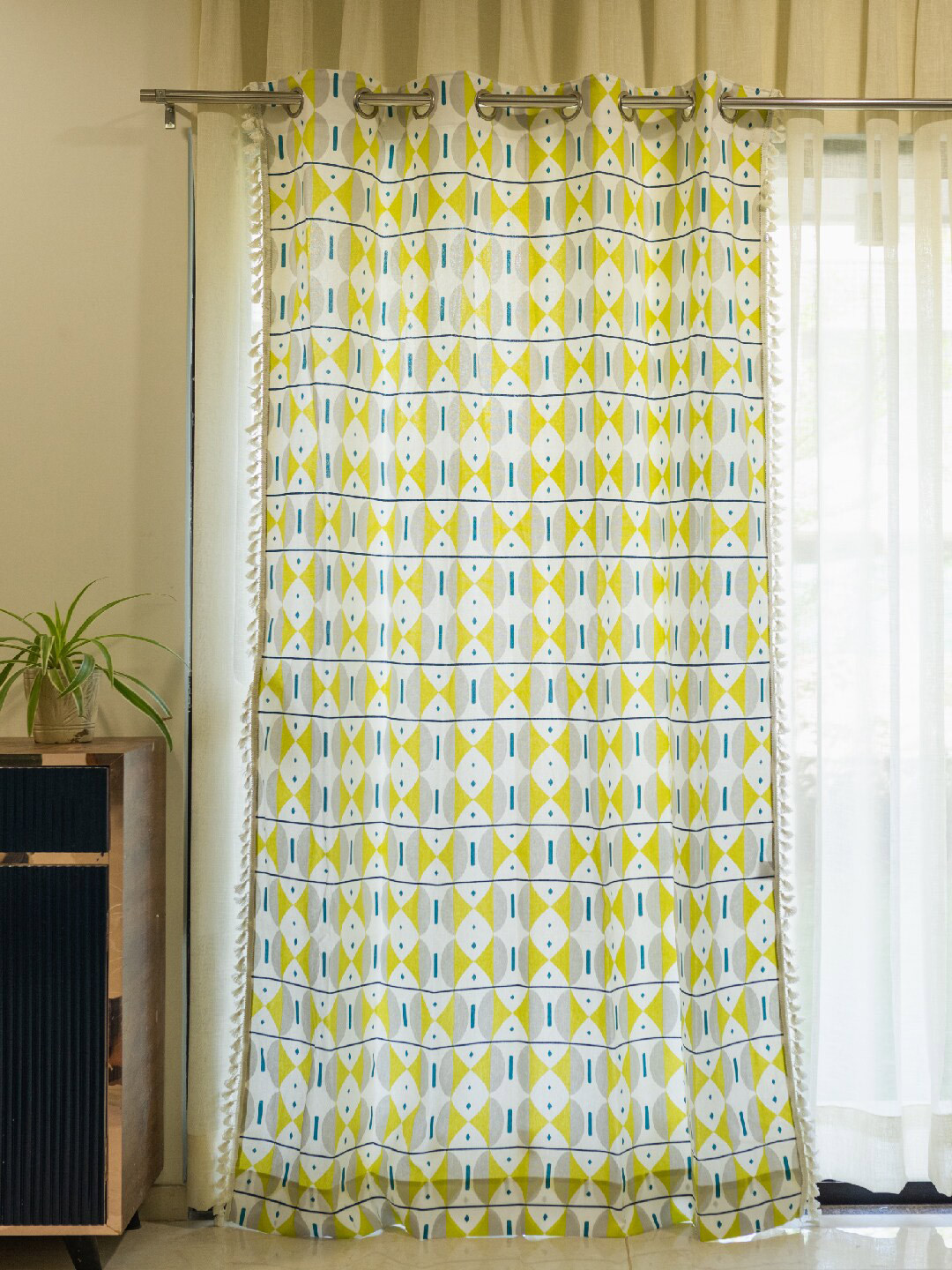 URBAN SPACE White & Lime Green Geometric Cotton Long Door Curtain
