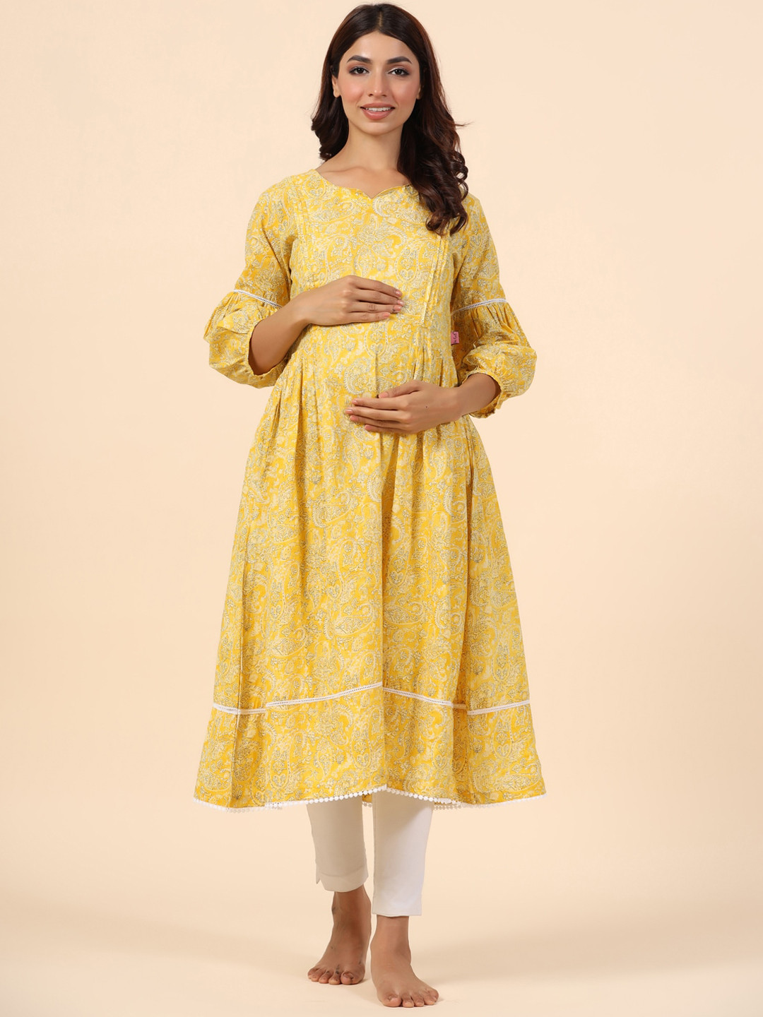 Ikk Kudi by Seerat Ethnic Motifs Printed Puff Sleeves Anarkali Maternity Cotton Kurta