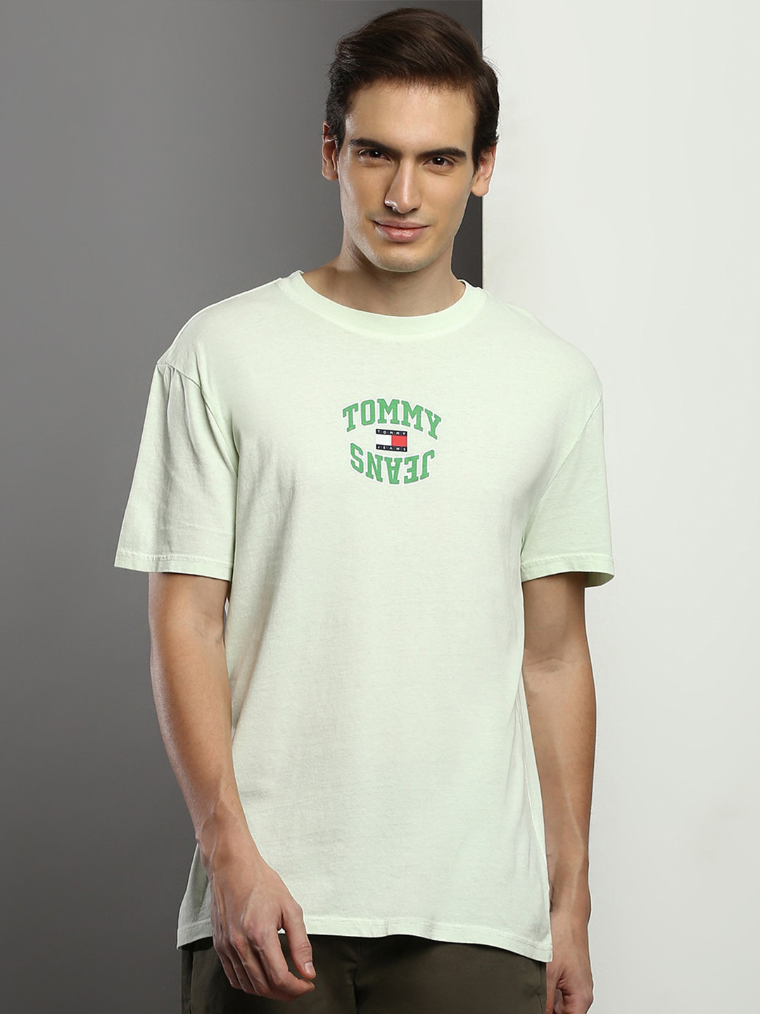 Tommy Hilfiger Typography Printed Regular T-shirt