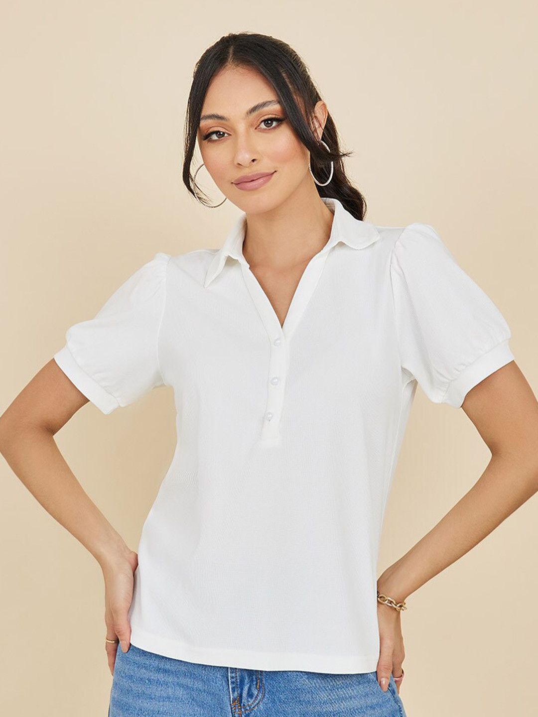 Styli White V-Neck Puff Sleeves T-shirt