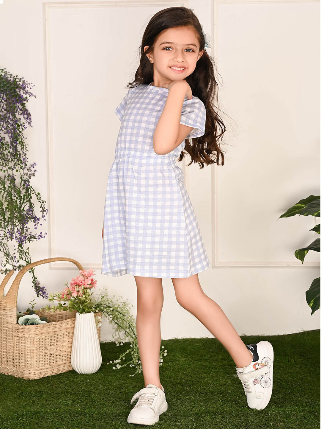 LilPicks Girls Checked Round Neck A-Line Dress