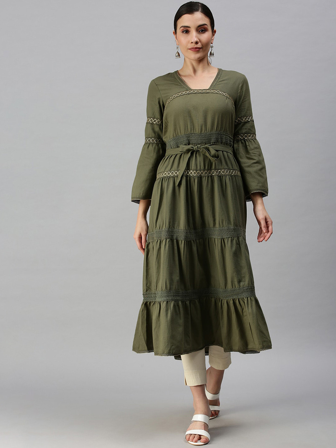 SHOWOFF Square Neck Thread Work Tiered A-Line Kurta