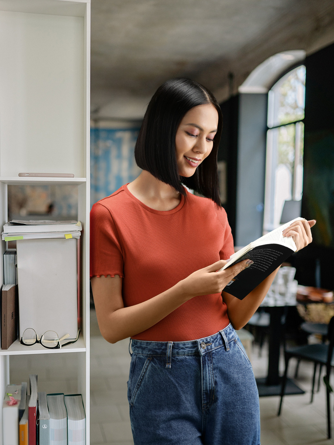 Levis Ribbed Solid Round Neck Regular Top With Lettuce Edges