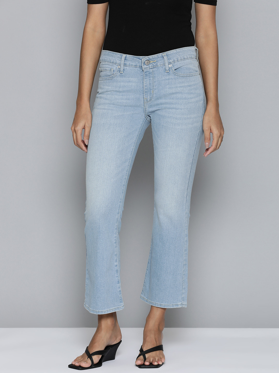 Levis Women Bootcut Faded Jeans