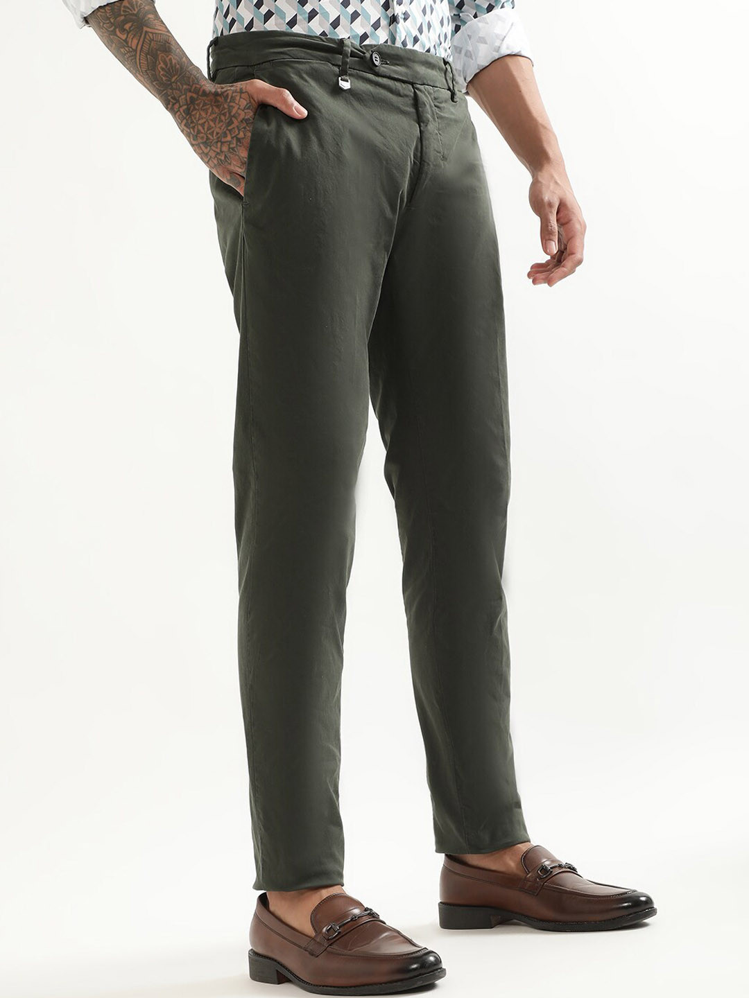 Antony Morato Men Cotton Mid-Rise Skinny Fit Chinos Trousers