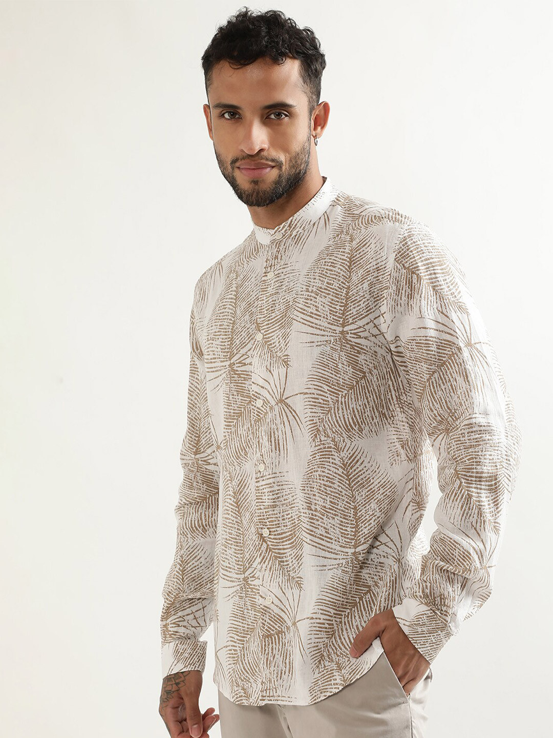 Antony Morato Men Printed Floral Band Collar Slim Fit Opaque Linen Casual Shirt