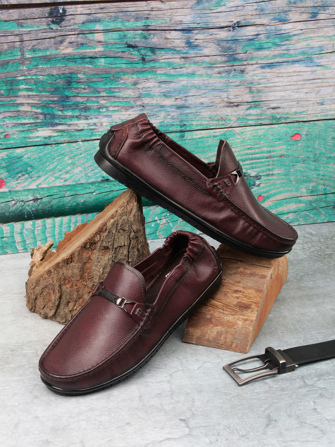 ID Men Textured Leather Horsebit Loafers