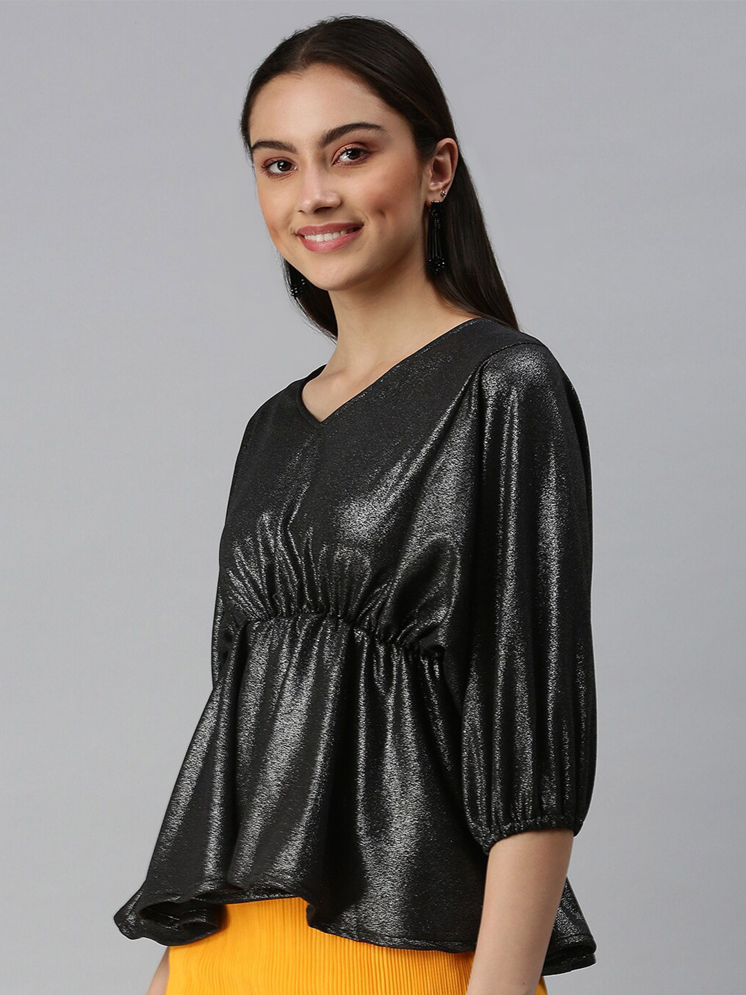 SHOWOFF V-Neck Batwing Sleeves Cinched Waist Top