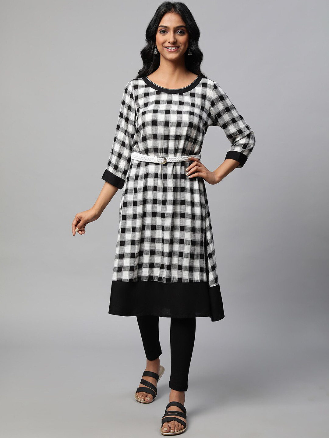 AURELIA Checked Belted A-Line Kurta with Leggings