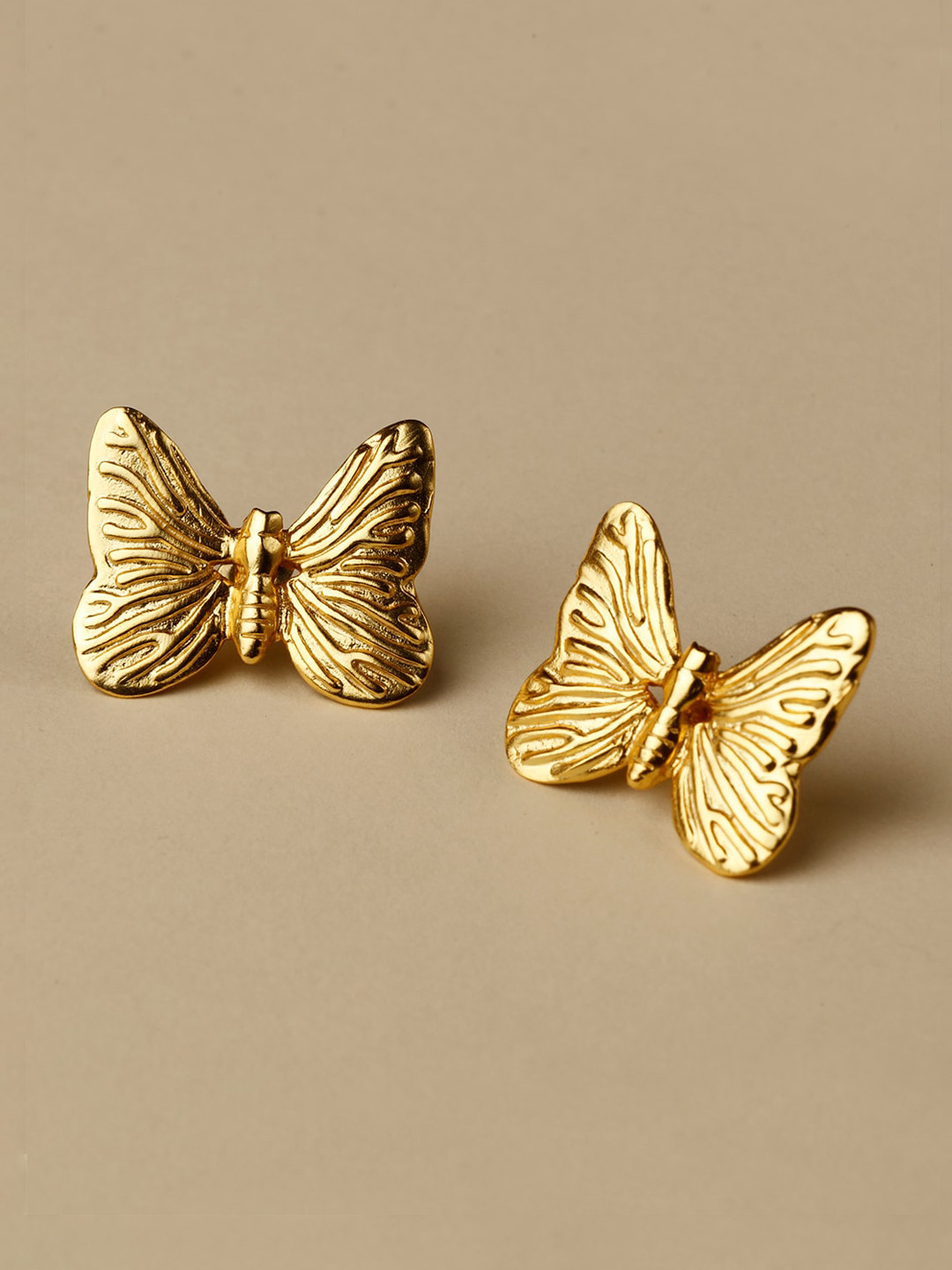 STILSKII Gold-Plated Butterfly Studs Earrings