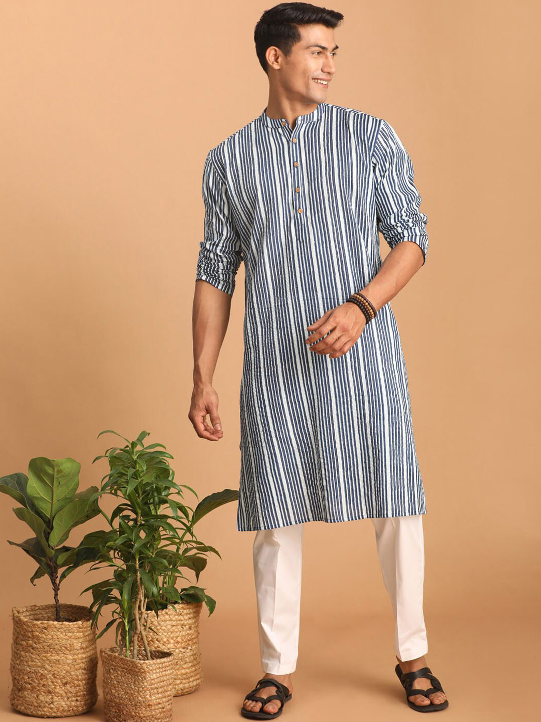 VASTRAMAY Striped Band Collar Pure Cotton Sustainable Kurta With Pyjamas
