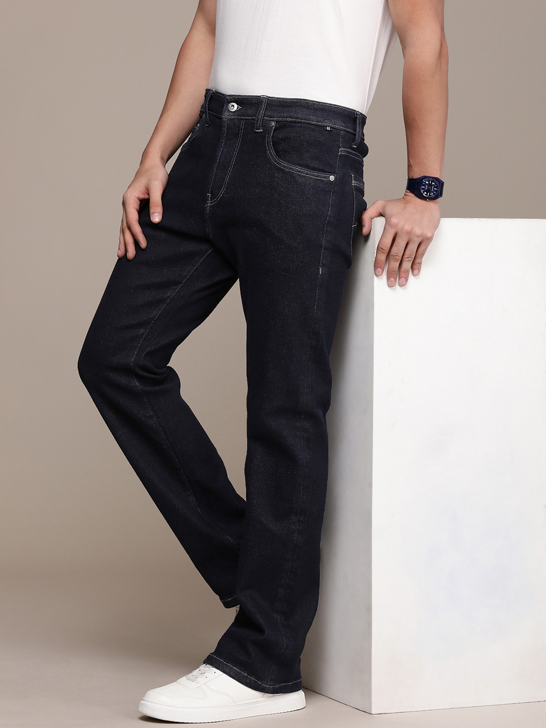 Nautica Men Bootcut Low-Rise Stretchable Jeans