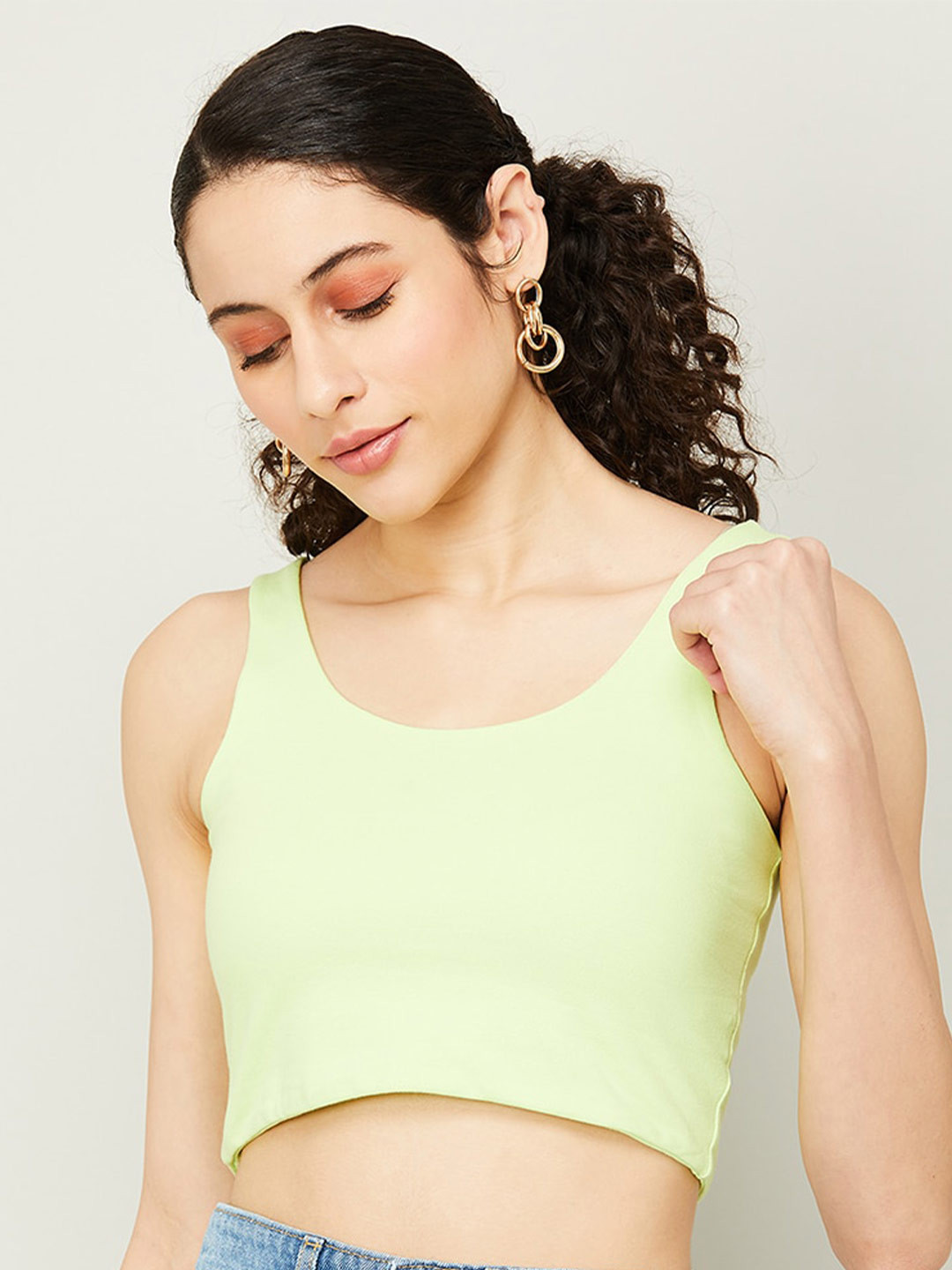 Ginger by Lifestyle Scoop Neck Sleeveless Crop Tank Top