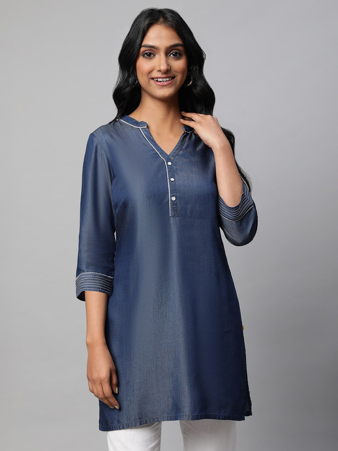 AURELIA Band Collar Kurti