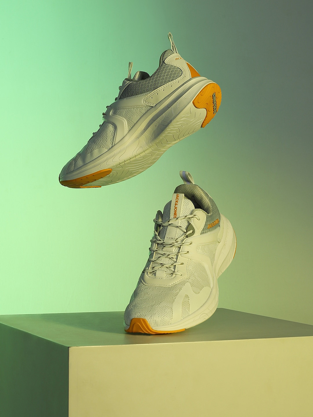 Jack & Jones Men Round Toe Lace Ups Textured Sneakers