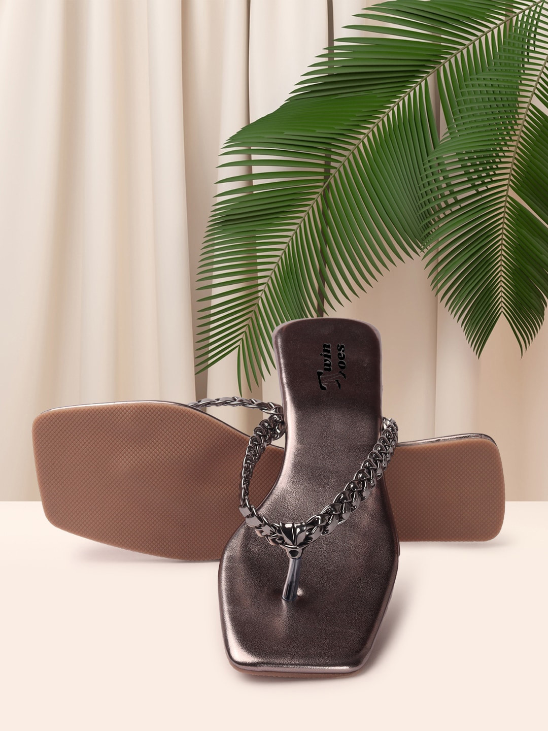 TWIN TOES Women Slip On Open Toe T-Straps Braided Flats