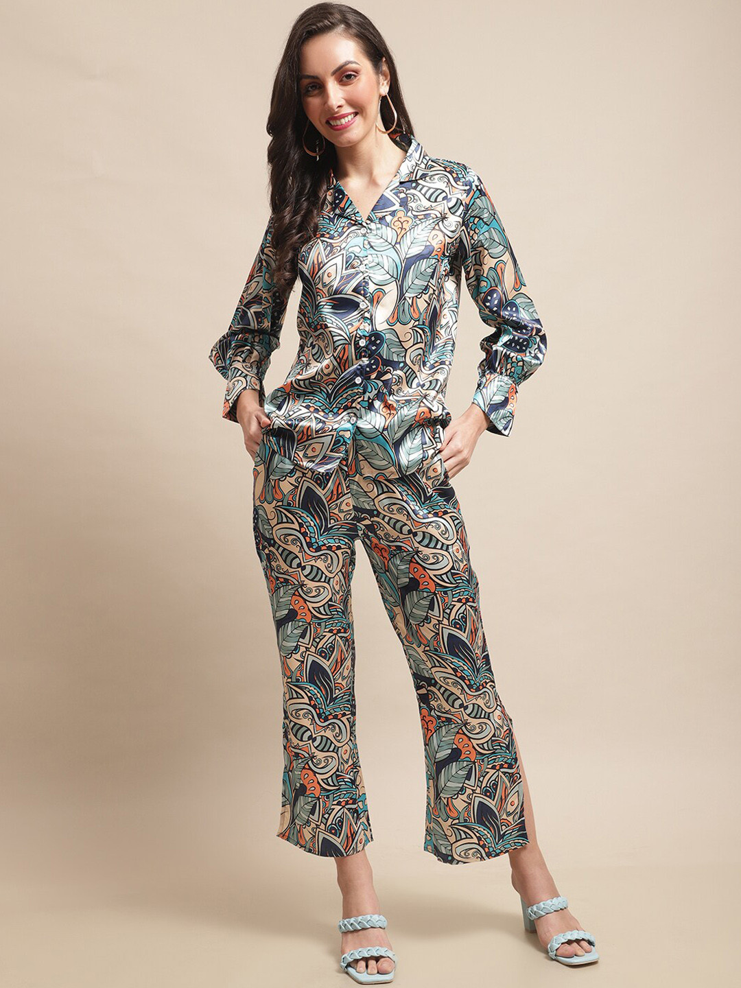 Claura Printed Bell Sleeves Shirt With Trousers