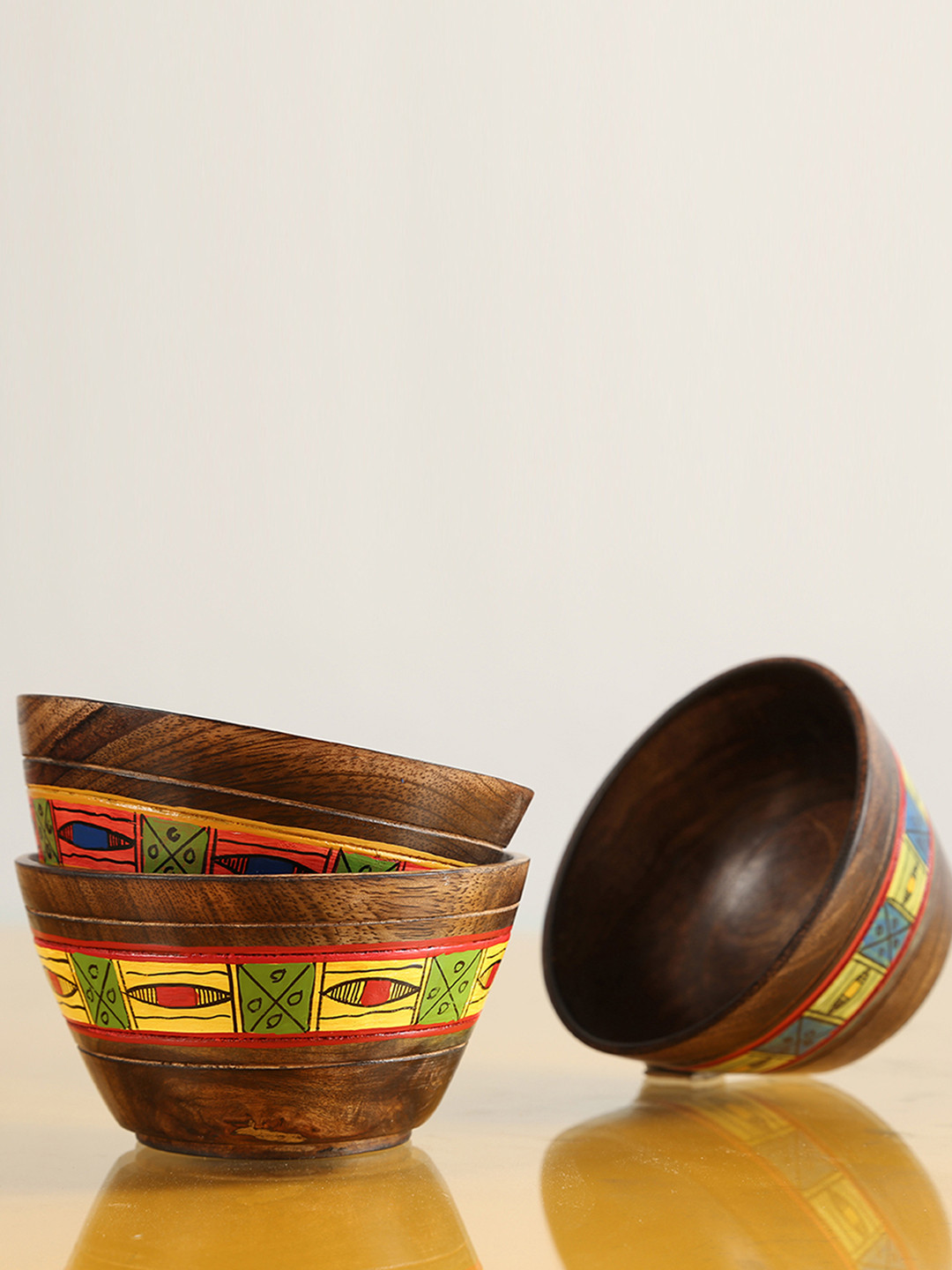 ExclusiveLane Set Of 3 Simply Ethnic Hand-Painted Wooden Bowls