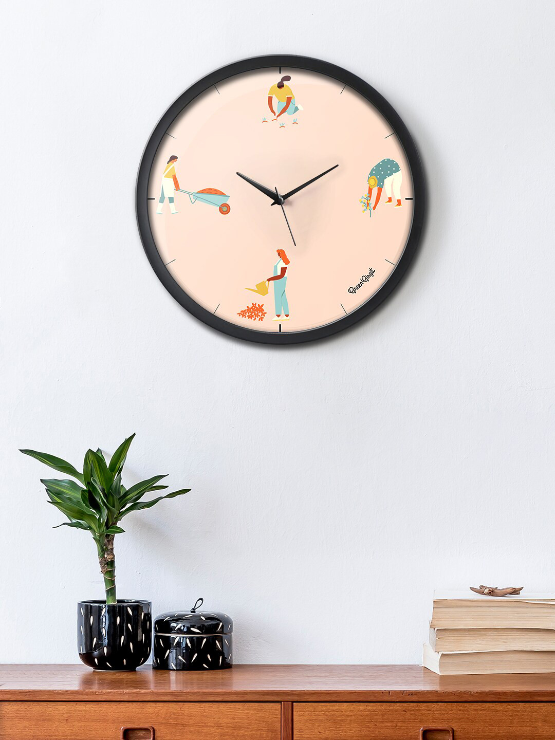 green girgit Pink Happy Potting Printed Contemporary Wall Clock