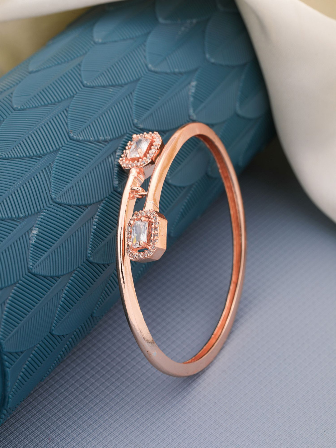 Vita Bella Women Rose Gold-Plated Stone Studded Kada Bracelet