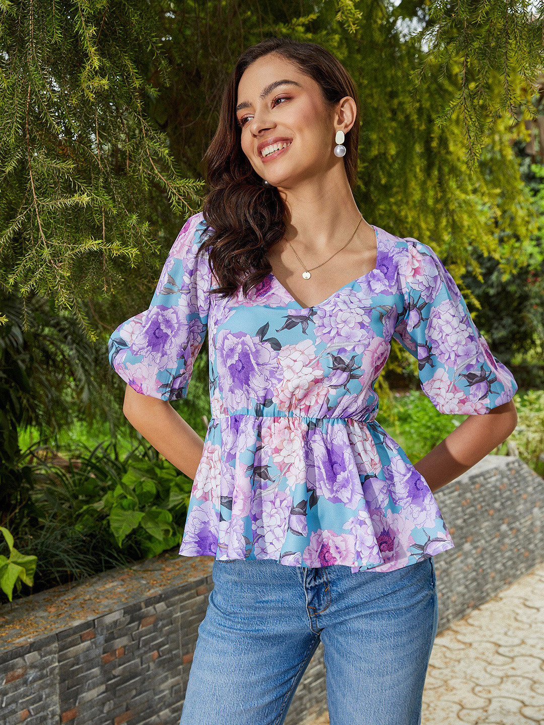 SASSAFRAS Floral Printed Puff Sleeve Georgette Peplum Top