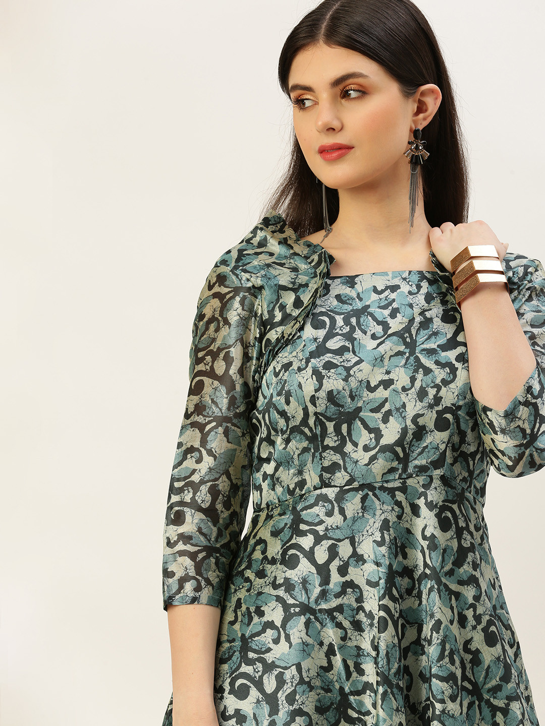 Ethnovog Green Floral Print Ethnic Maxi Dress