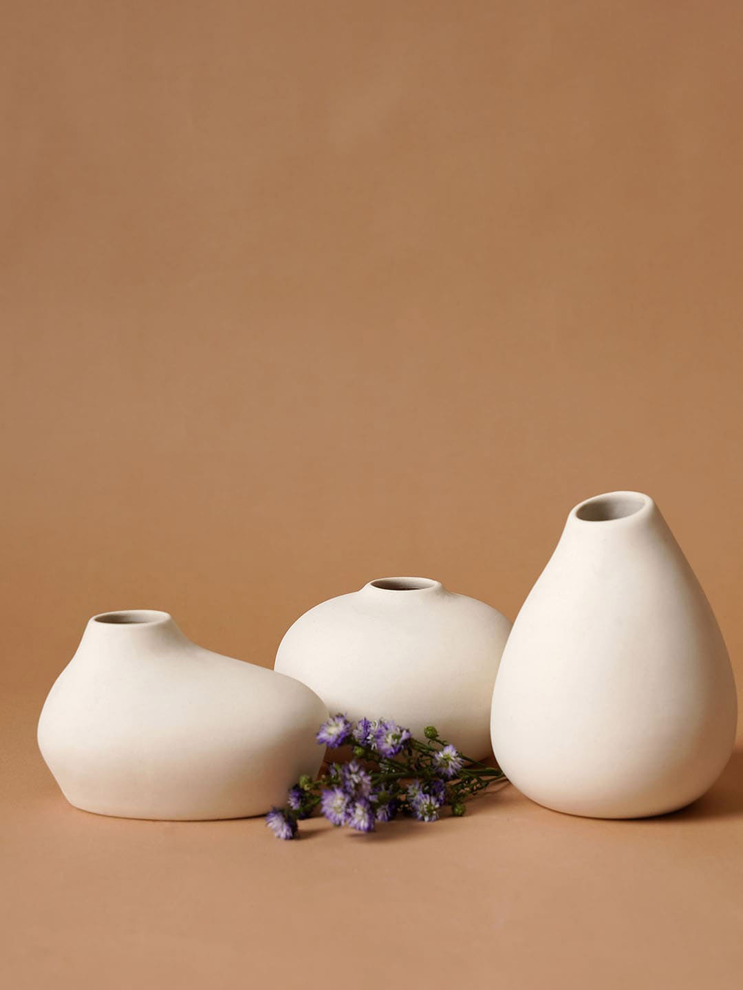PUREZENTO 3-Pcs Shimizu Family White Ceramic Vases