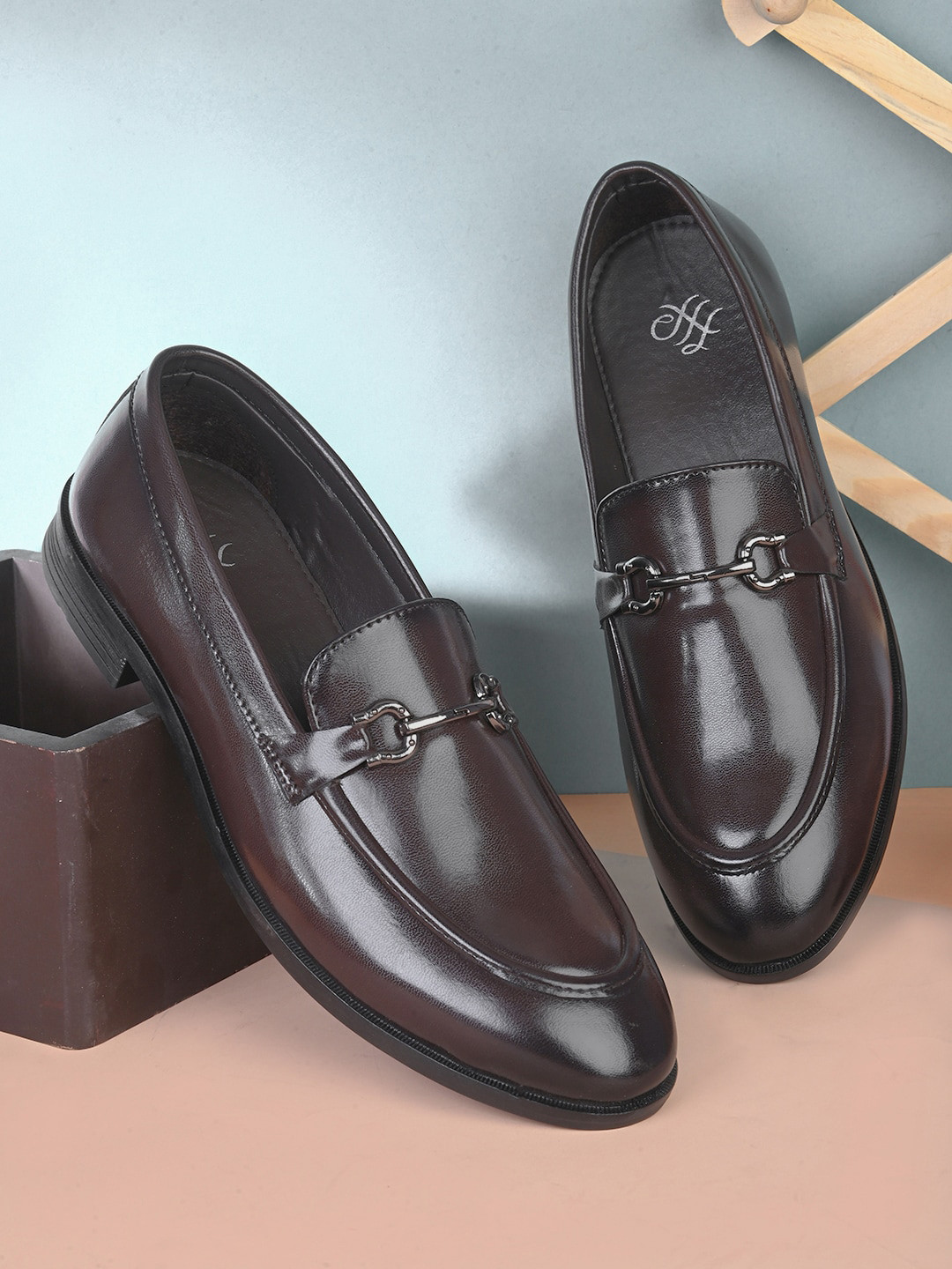 House of Pataudi Men Embellished Formal Horsebit Loafers