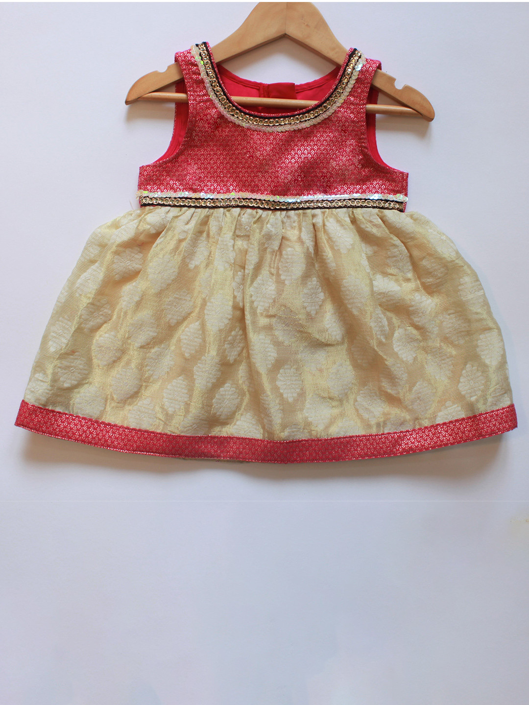 MANY FROCKS & Girls Self Design Ethnic Fit & Flare Dress