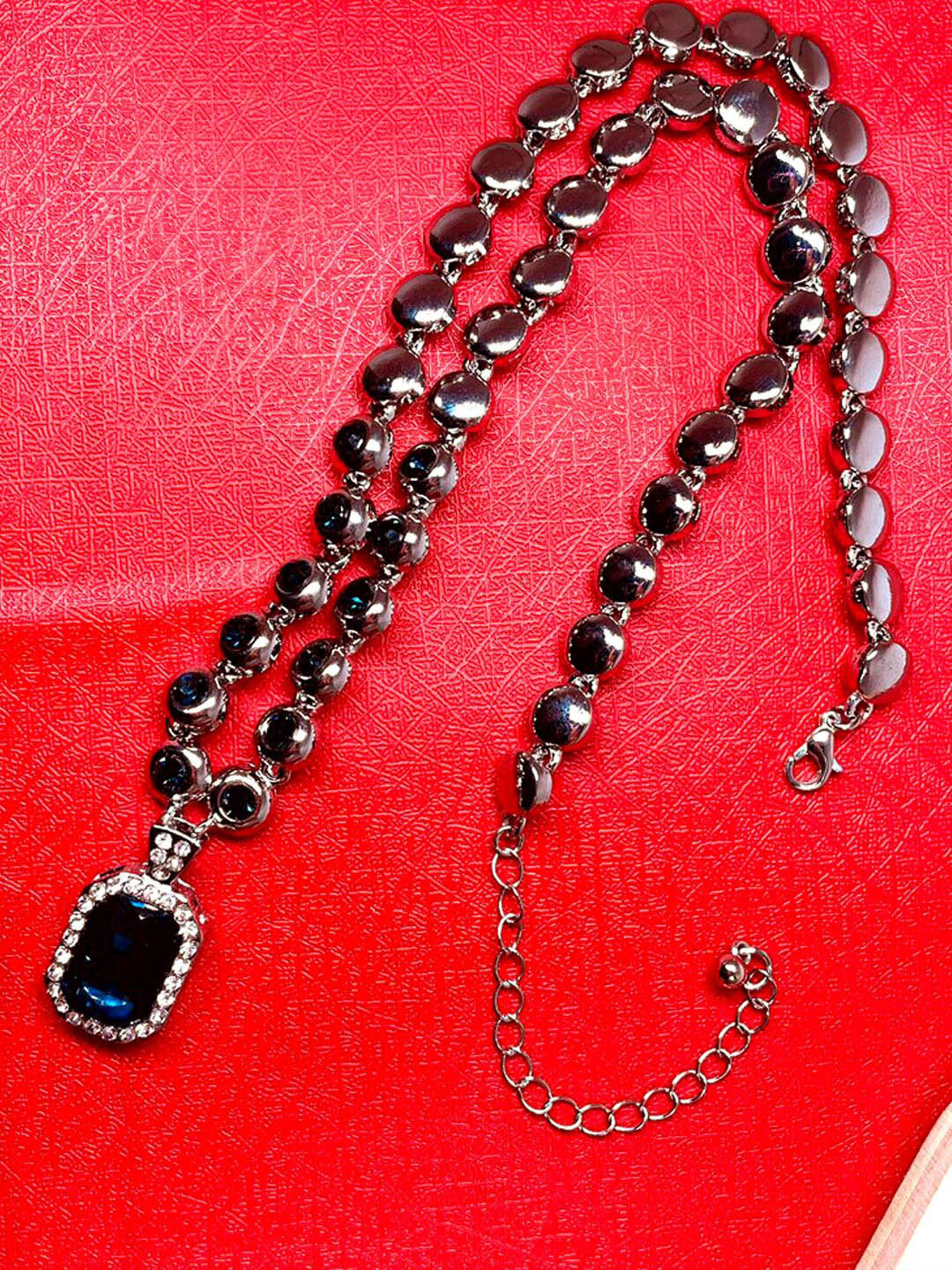 UNIVERSITY TRENDZ Silver Plated Divine Angelic Designer Necklace