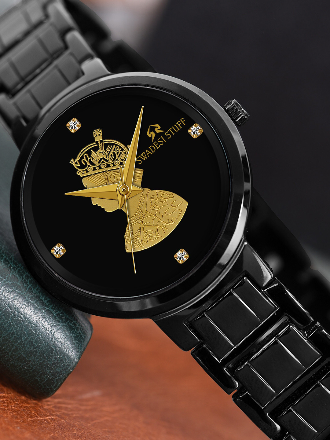 SWADESI STUFF Women Embellished Dial & Stainless Steel Analogue Watch SF0501