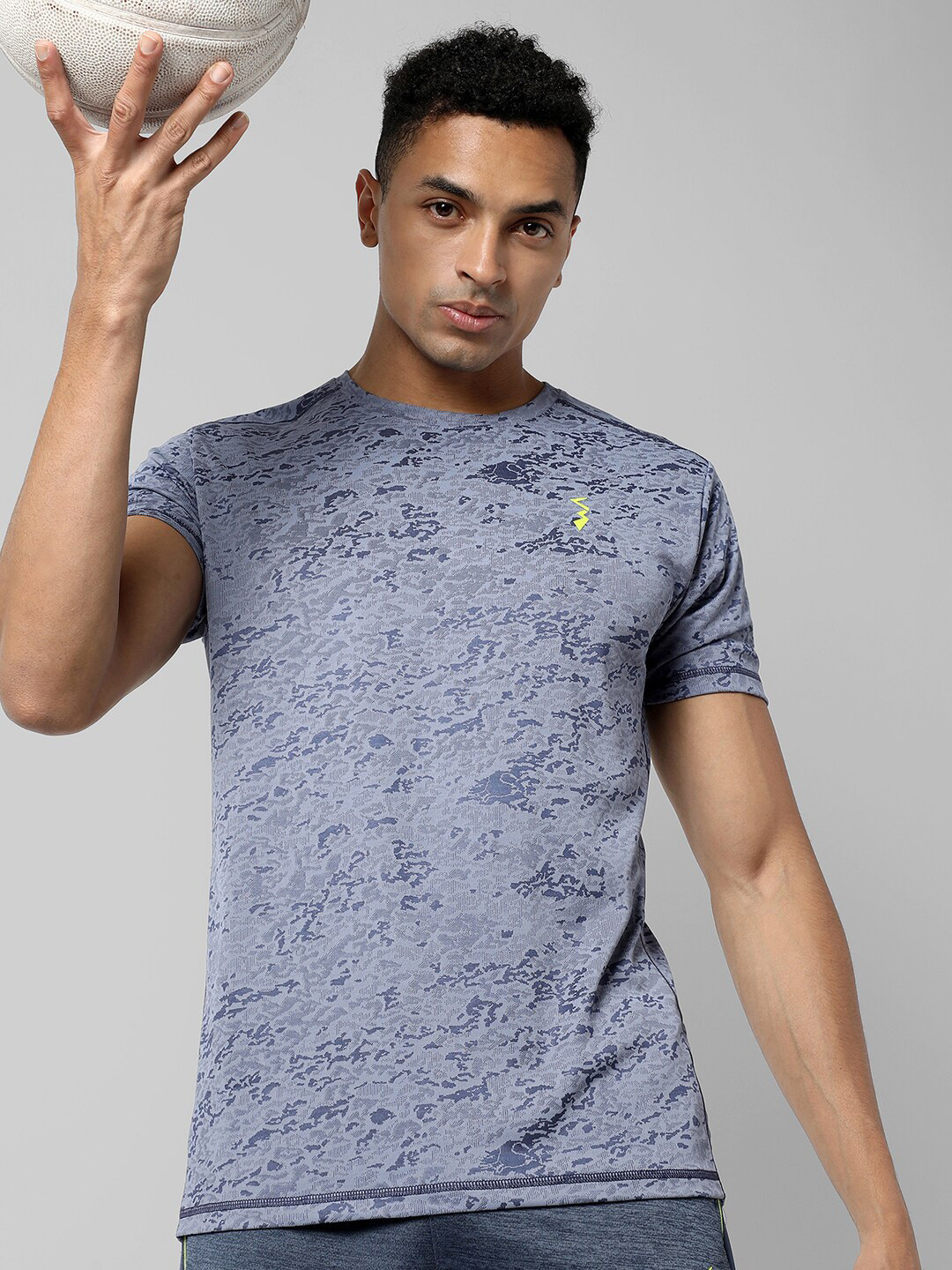 Campus Sutra Abstract Printed Training or Gym T-shirt